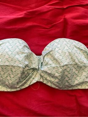 Victoria's Secret Mint and White Patterned Strapless Bandeau